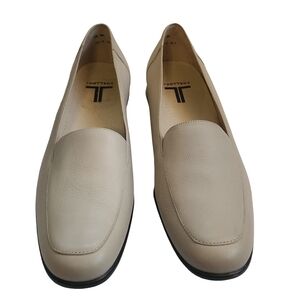 Trotters Shoes Beige Jenn Casual Leather Slip-On Loafers Size womens 11.5 N